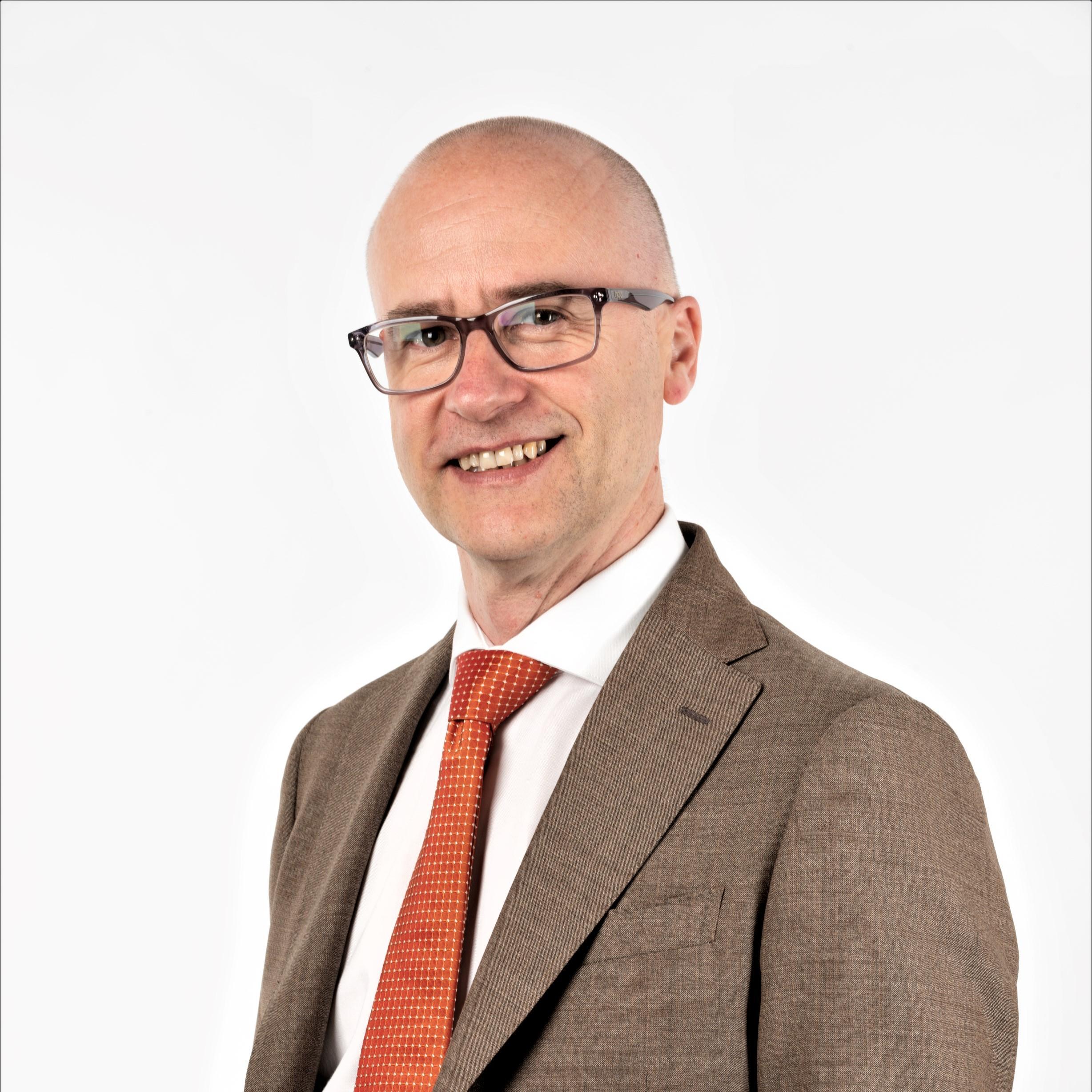 Marco  Cova 