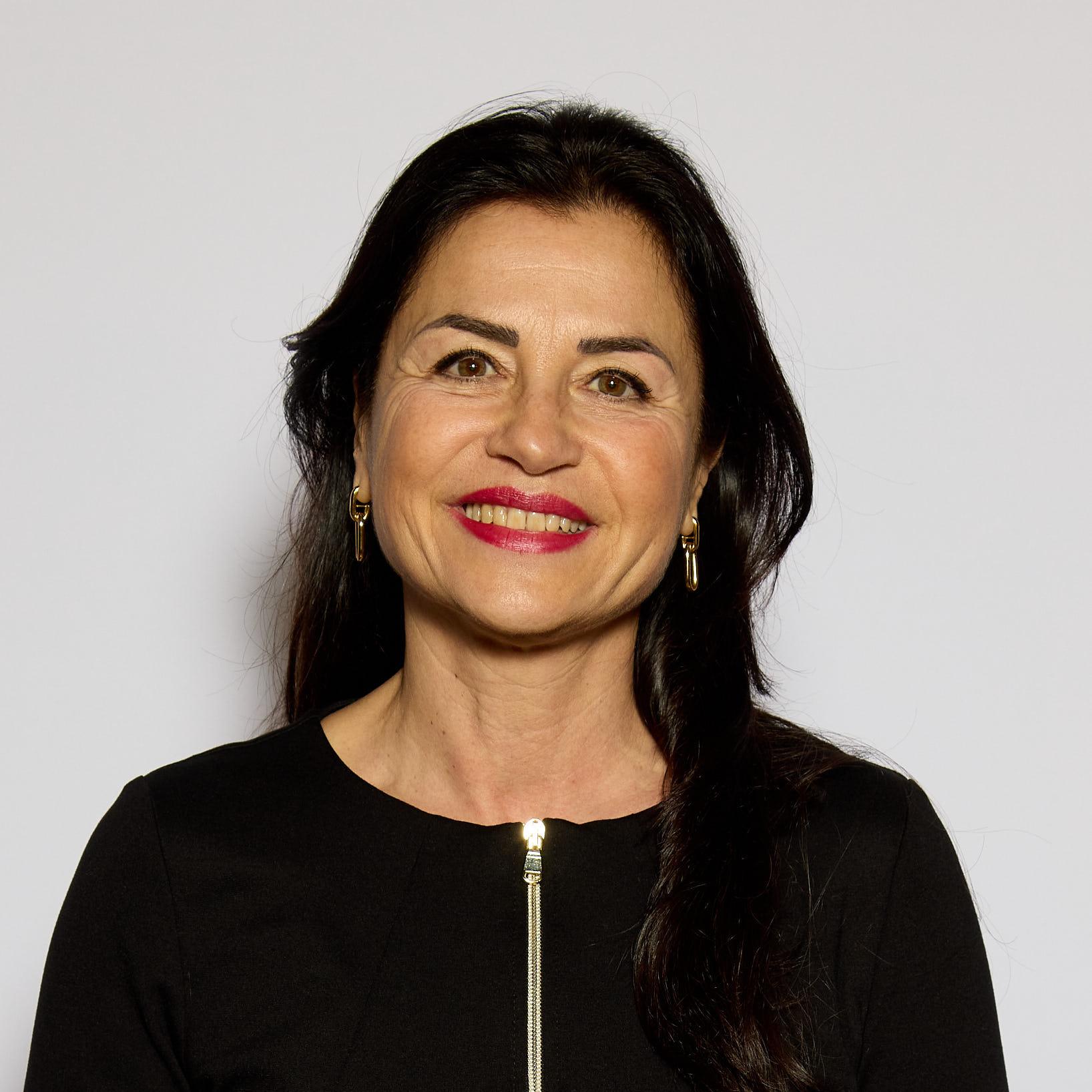 Claudia  Conti 