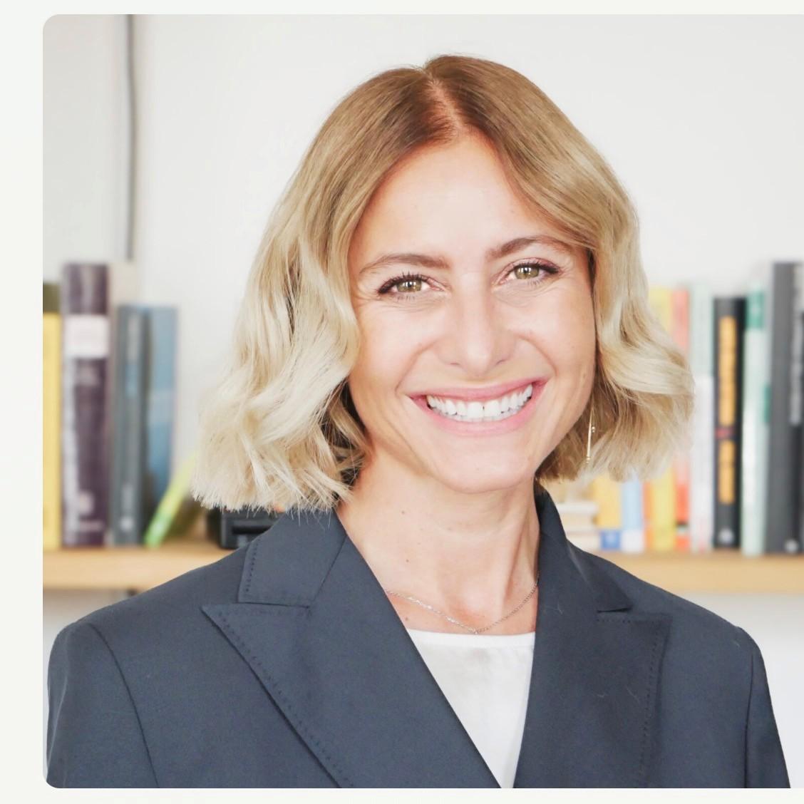 Barbara  Annoni 