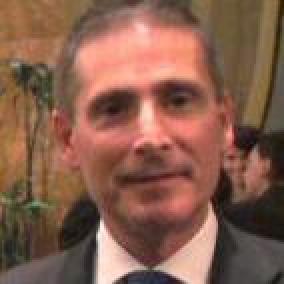 Walter  Viola 